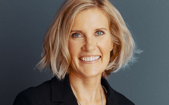 Miimu Airaksinen smiling.