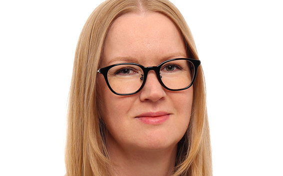 Hanna Kähäri smiling.